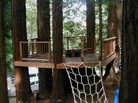 25 Super Treehouse Ideas You Can Build Yourself 2023 Own The Yard