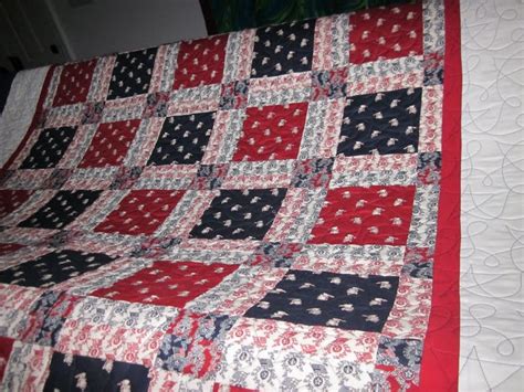 Join our mailing list for 15% off! Divine Quilting: Patricia's red/white/blue star quilt