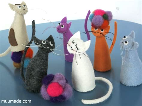 Our felt cat pattern is so much fun to make! Simply Simple Cat - Muumade
