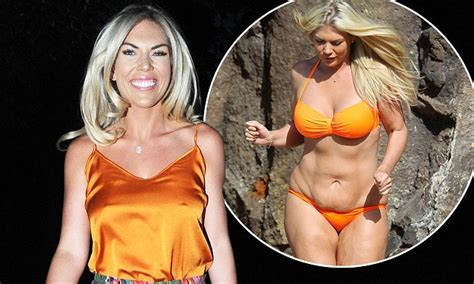 Towie S Frankie Essex Shows Off Her Incredible Two Stone Weight Loss For Summer Party Daily