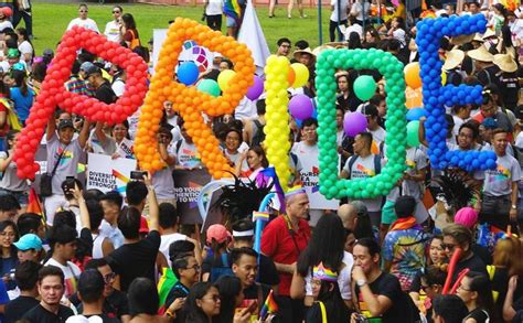 Activists Defiant After Philippines Rejects Same Sex Marriage