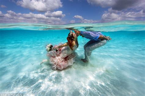 Mermaid Obsessed Bride Has Water Soaked Wedding In Sea Daily Mail Online