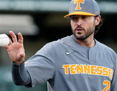 Tennessee Baseball Vols Ranked No 2 In Preseason Usa Today Coaches