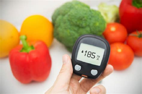 Ancora troppo spesso infatti si sente dire che il consumo di frutta, eccezion fatta per la mela, sia da sconsigliare a chi soffre di diabete. Glicemia alta: valori di riferimento, alimenti da evitare ...