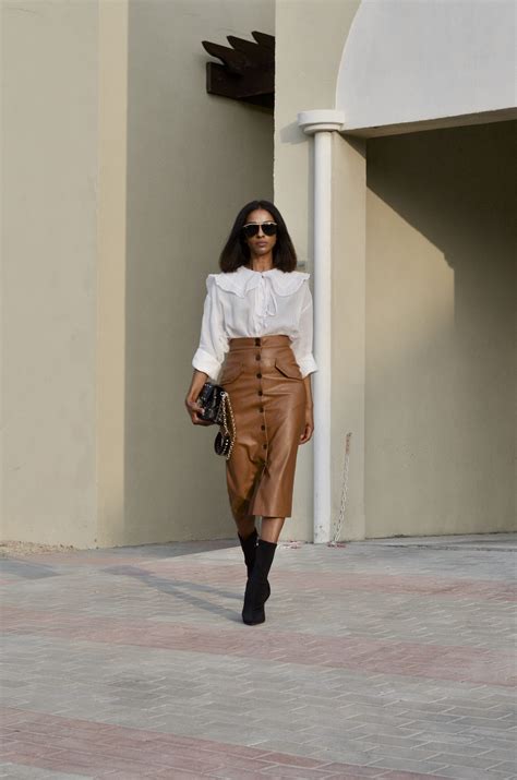 What Goes With Brown Leather Skirt Vlr Eng Br