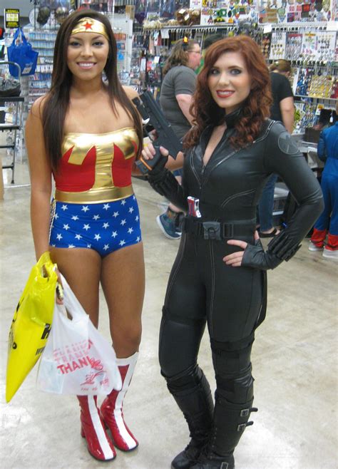 Wonder Woman And Black Widow Austin Comiccon 14 By Le Letha On