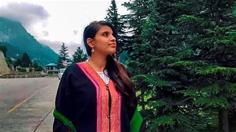 Woman Who Travelled To Pakistan To Marry Facebook Friend Seeks Noc To