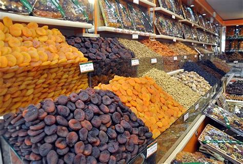 Diğer bir bakış açısı ile;bir ekonomide genel fiyat düzeyinde meydana gelen devamlı artış demek olan enflasyon,enflasyon haddi (inflation rate) ile ölçülür. Her Ay Başında TÜİK'in Açıklamasını Merakla Beklediğimiz ...
