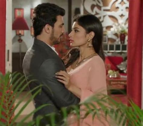 Most Hot Unseen Romantic Scenes Of Ritik And Shivanya From Naagin Iwmbuzz