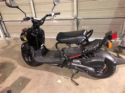 Dont care about any of the parts on it, just frame. 2015 HONDA RUCKUS SCOOTER, GAS, BLACK, VIN ...