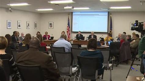 Kentucky Board Of Education Holds Meeting Despite Lawsuit
