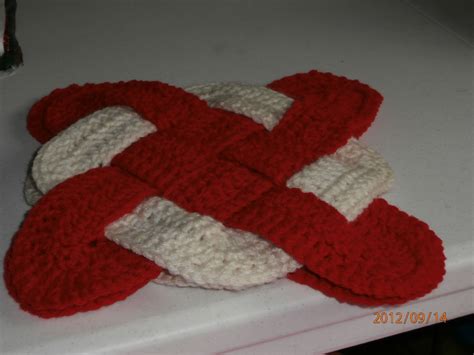 More Hotpads | Hot pads, Knitting, Crochet