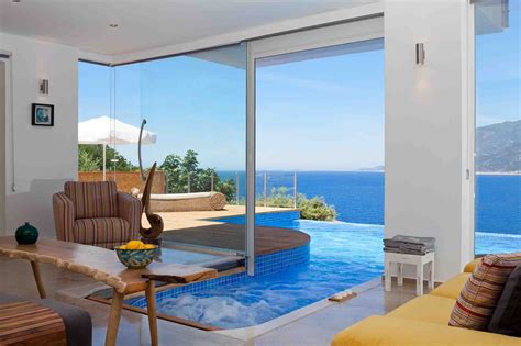 Pool House Suite With Private Indoor Outdoor Pool At The Deniz Feneri