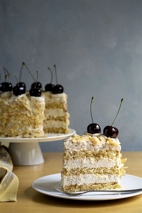 We have to confess that we still love mccain deep 'n delicious, the cornerstone frozen dessert of our childhood. Roasted almond & white chocolate mousse cake (nougat torte ...