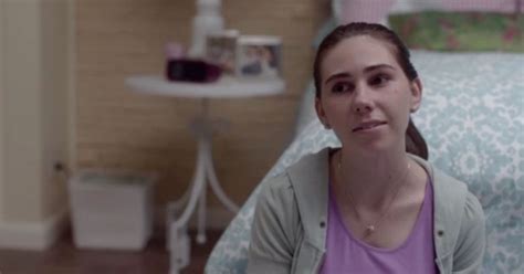 Watch Shoshanna Try To Counsel Jessa In A Deleted Scene From Girls