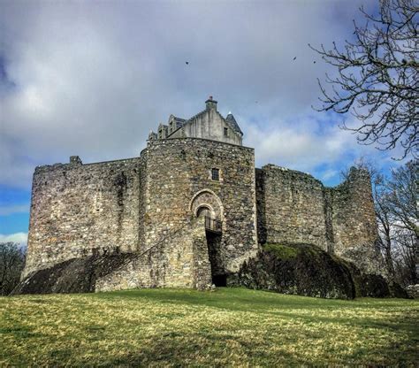 Dunstaffnage Castle Is A Partially Ruined Castle In Argyll And Bute