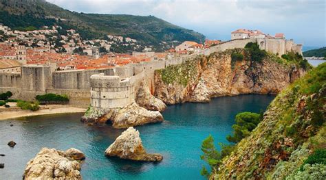 Republikken kroatia har en unik eiendomsskattesats på 3%. Dubrovnik, Croatia http://bookinghunter.com Dubrovnik is ...