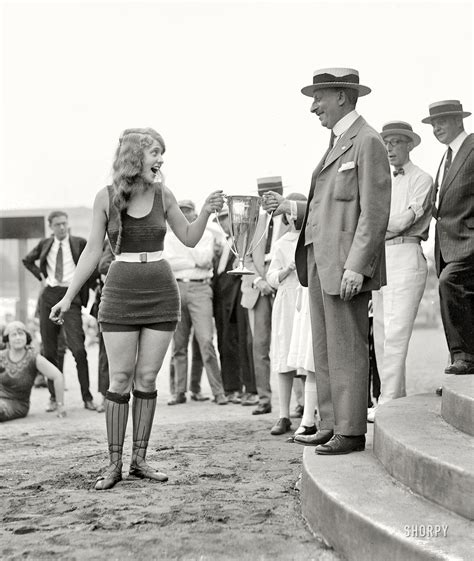 Egy Szépségverseny Díjazottjai 1922 Photo Vintage Photography Vintage Swimwear