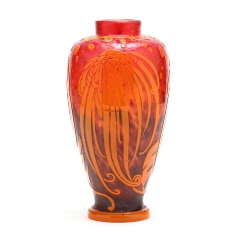 Daum Art Nouveau Cameo Glass Vase Lot 172 The Summer Quarterly Auctionjun 17 2017 10 00am
