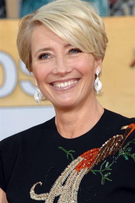 Top 24 Celebrities Short Haircuts For Older Women