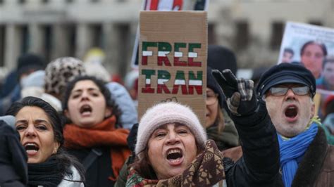 Menschenrechte Iran Proteste Mehrjährige Haftstrafen Für 400
