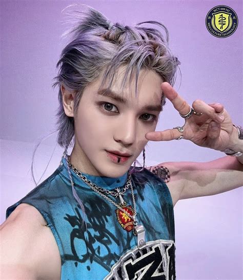 Ncts Taeyong Blows Fans Away With His Charisma In Shalala