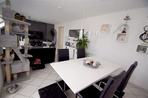 Die immobilie befindet sich in neuss furth mitte und die plz der anschrift ist 41462. Vermietet! Neuss-Nordstadt: Helle, gemütliche 2-Zim.-Whg ...