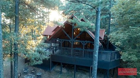 Search for quality self catering accommodation with a hot tub or sauna in the uk. Mountain Star Lodge cabin " 1 Free night, weekday special ...