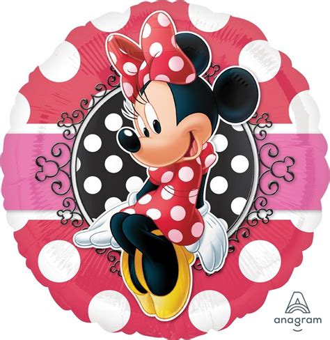 18 Minnie Mouse Portrait