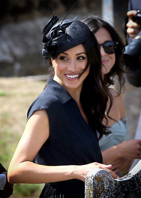 Meghan Markle Suffers A Slight Wardrobe Malfunction And The Internet