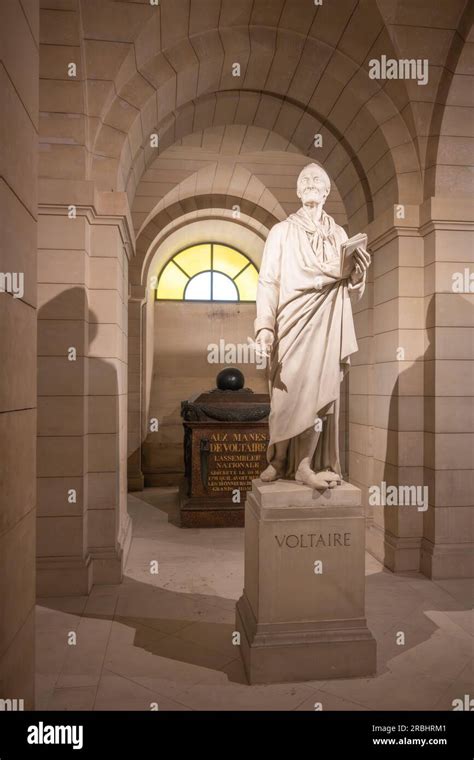 Paris France April 16 2023 Statue And Tomb Of Voltaire 1694
