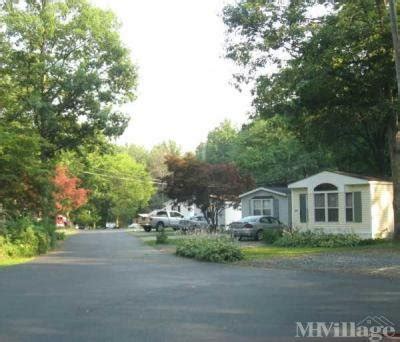 Enjoy the beautiful mountain views and onsite management. Fountain Green Mobile Home Park Mobile Home Park in Bel ...