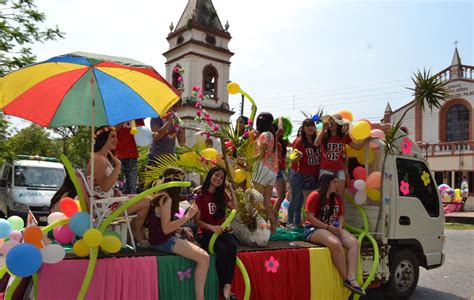 Desfile Juvenil En Pilar Por Inicio De La Primavera Nacionales Abc