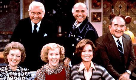 Mary richards 168 episodes 1977. Sitcoms Online - The Mary Tyler Moore Show