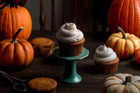 Pumpkin Cupcake With Cinnamon Cream Cheese Frosting Baking Is Therapy