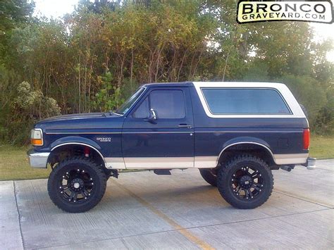 Sweet Obs Ford Bronco With 35s And 20s Ford Bronco Bronco Truck