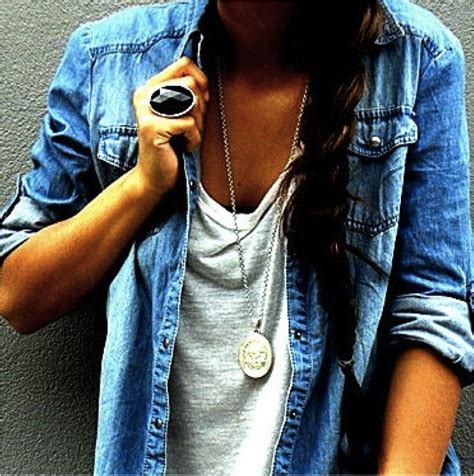 8 Creative Ways To Wear Denim Shirt