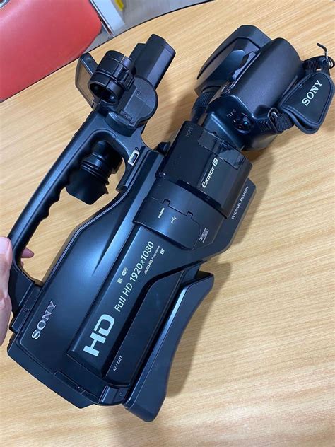 sony hxr mc2500 shoulder mount camcorder photography video cameras on carousell