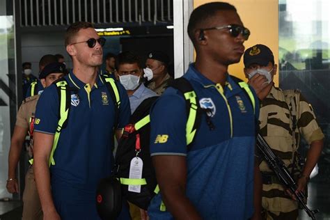 The south african national cricket team the proteas landed safely in the caribbean, ahead of their test and t20 series against the west indies this month, according to visuals released by the. SA cricket team arrives in Kolkata, received by CAB officials