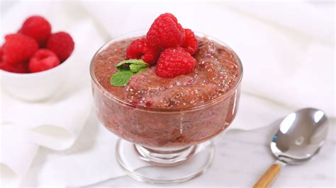 Chocolate Raspberry Chia Pudding
