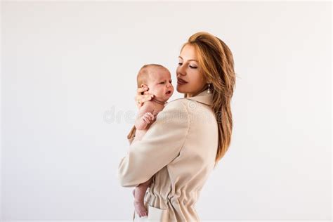 Naked Mother Standing Holding Newborn Baby Stock Photos Free
