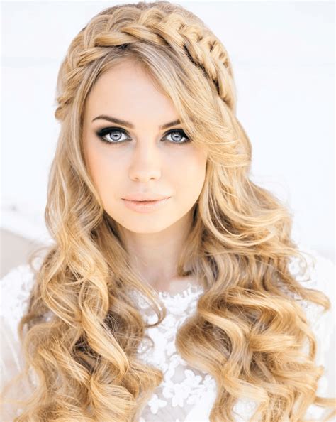 23 Hairstyles For Long Thin Hair For Wedding Hairstyle Catalog