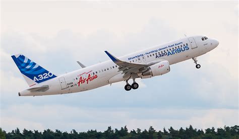 F Wwiq Airbus A320 Sharklet Ila 2012 Julian Herzog Photography