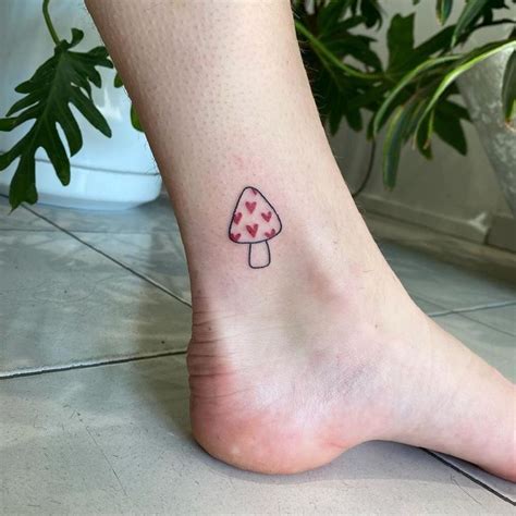 37 Extraordinary Female Calf Tattoos To Make You Jump Up With Joy