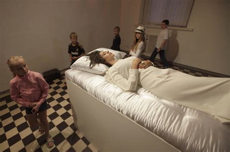 Real Life Sleeping Beauty Recreated In Museum Cbs News