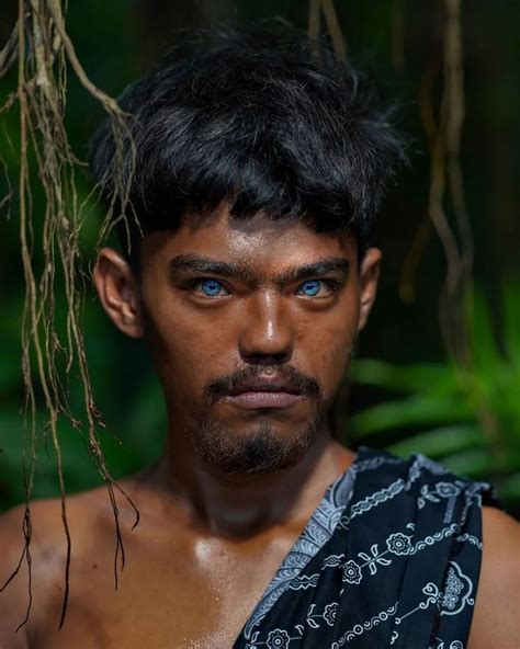 Indonesian Tribe Has Piercing Blue Eyes Indigenous Tribes Indigenous