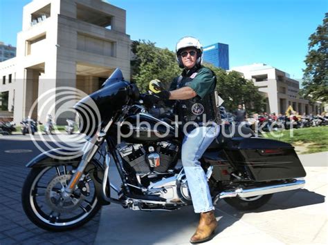 Vp Pence Rides A Harley Ar15com