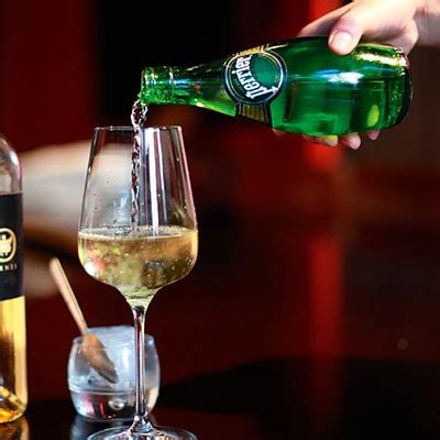 Die anzeige kann nach saison, verein, ligahöhe und wettbewerb gefiltert werden. SO Périlleux, So Perrier