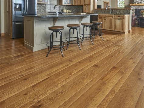 Since vinyl flooring is waterproof, it can be installed in any room in the home, including spaces where moisture is a concern like bathrooms, kitchens and laundry rooms. Lvp Vs Hardwood - 8 Times Wood Look Is As Good As Or ...