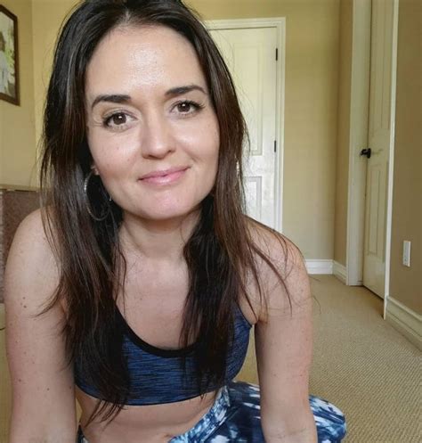 Danica Mckellar Looks Hot On Fappening Selfie 10 Photos The Fappening